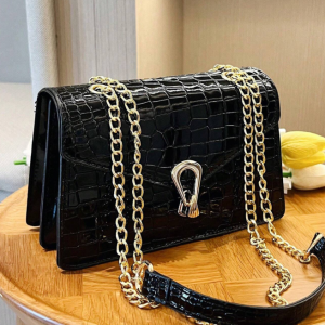 Crocodile Pattern Lock Flap Women's Crossbody Bag